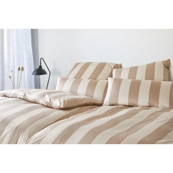 Elegante Natural Stripe Bettwäsche-Set Aus Mako-Satin – 135×200 / 40×80 Cm – Natur-caramel 3